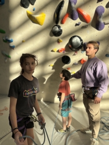 Théo Ravanello en coach Team Kyou à Mineral Spirit, Valence